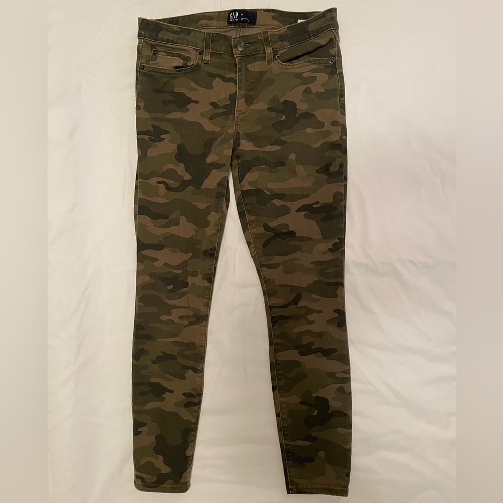 Gap Camo Skinny Jeans, Size 28/6